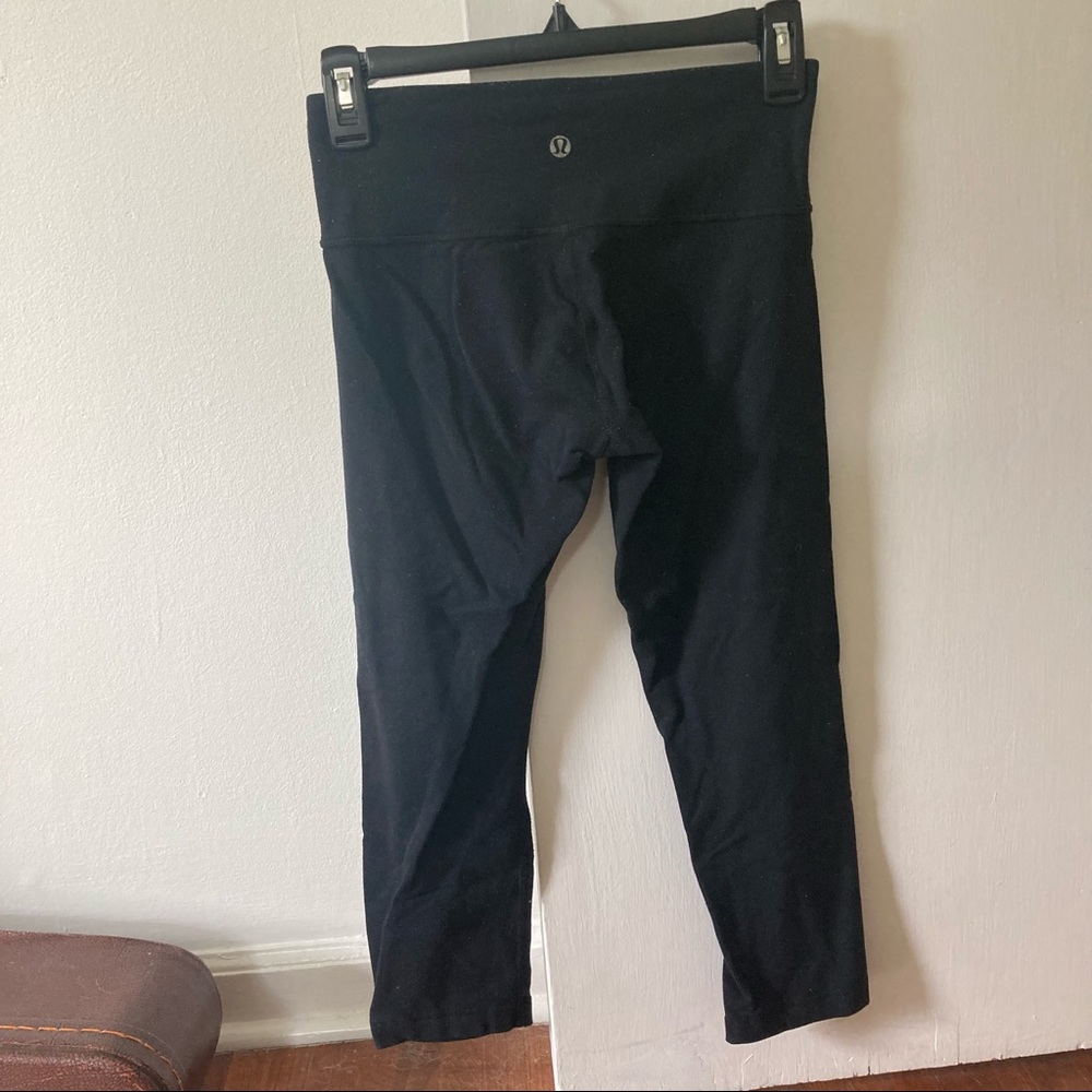 Lululemon cropped leggings